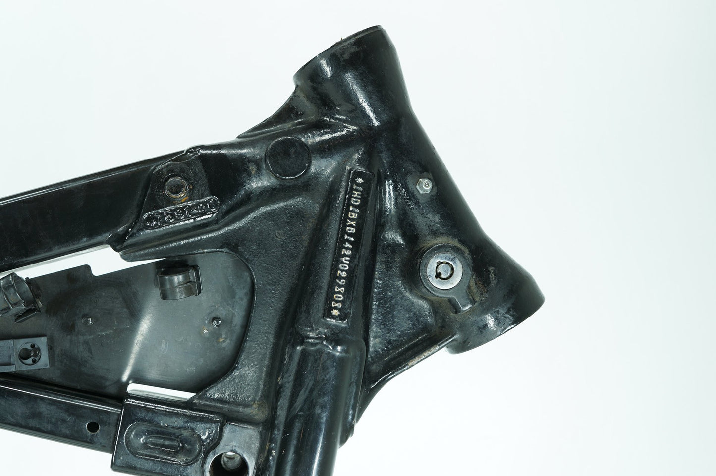 1999 - 2006 Harley-Davidson Softail Fat Boy Body Main Frame Chassis SLVG 47008-00C