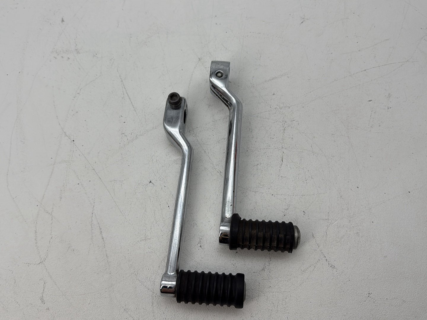 2008 Harley Road King Touring FLHR OEM Gear Shifter Lever Pedal Pedals