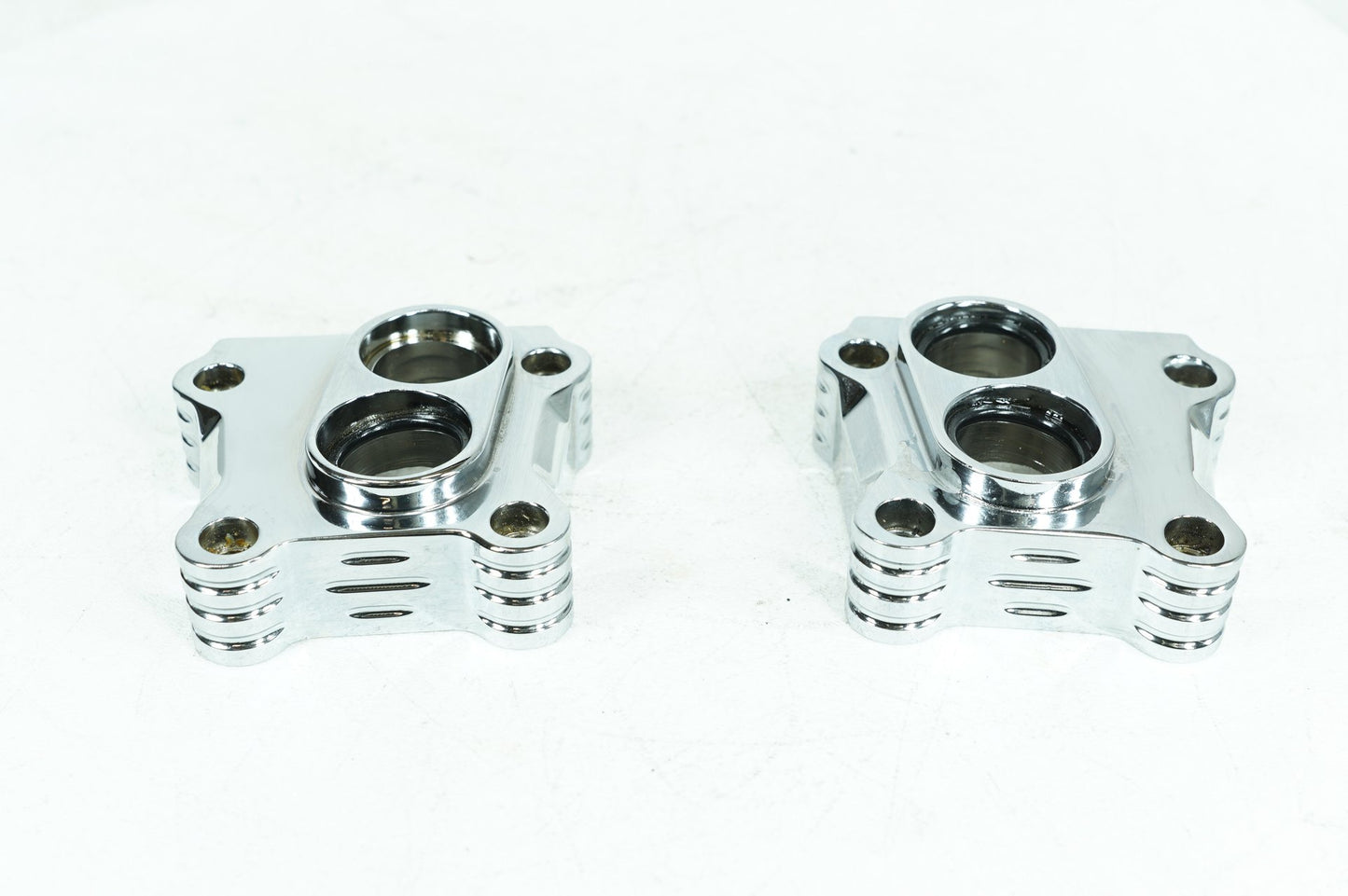 1999 - 2006 Harley-Davidson Softail Heritage Tappet Engine Lifter Chrome Covers  	17964-99