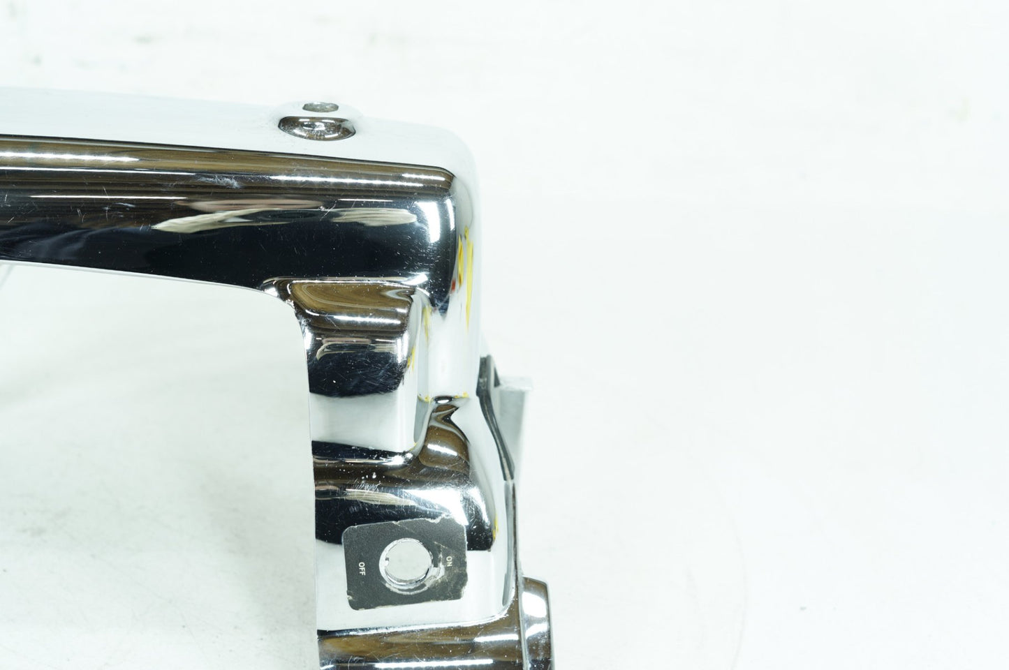 1999 - 2006 Harley-Davidson Touring Road King Classic Left Headlamp 1 Nacelle Cover Cowl  	67682-94