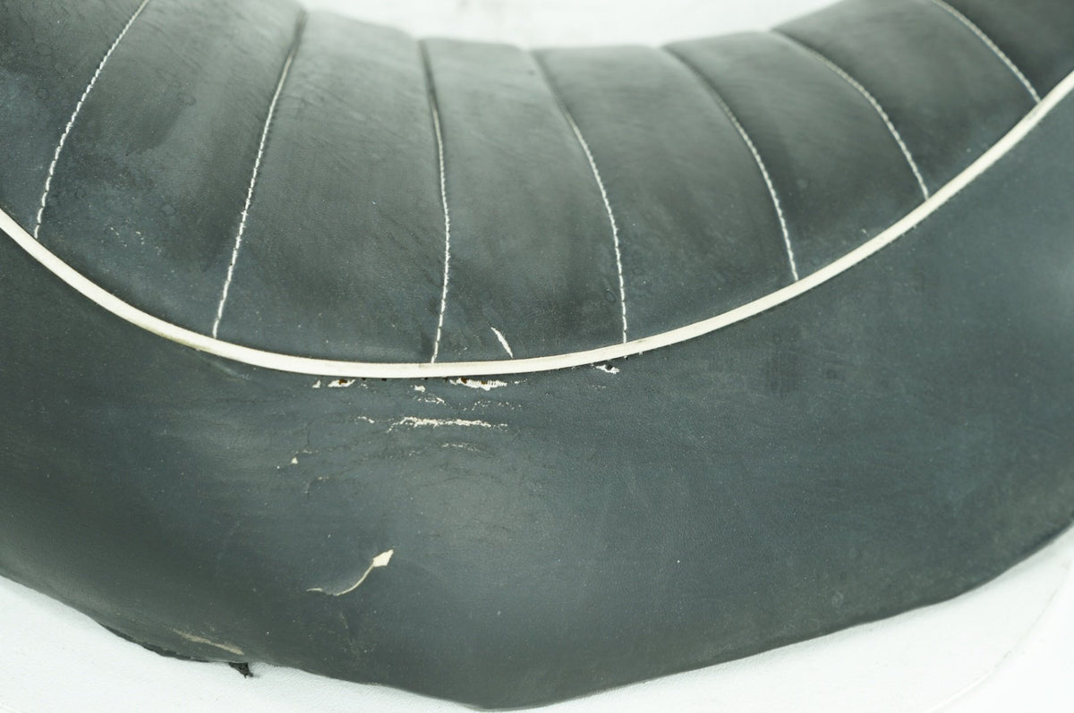 1999 - 2006 Harley-Davidson Touring Road King Passenger Rider Driver Seat Saddle 52314-04