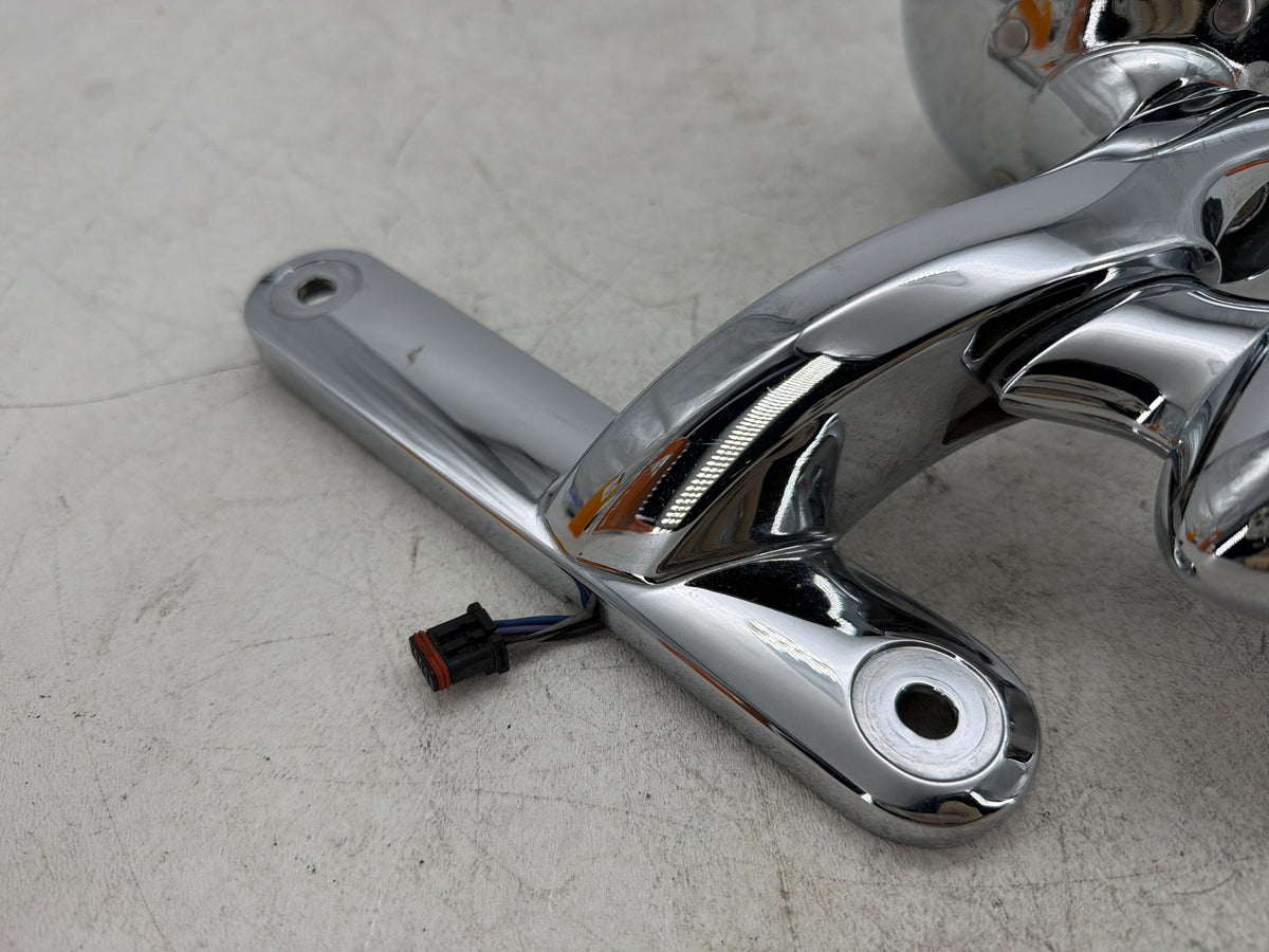 2015 Harley Electra Glide Touring Ultra OEM Front Right 1 Turn Signal Indicator