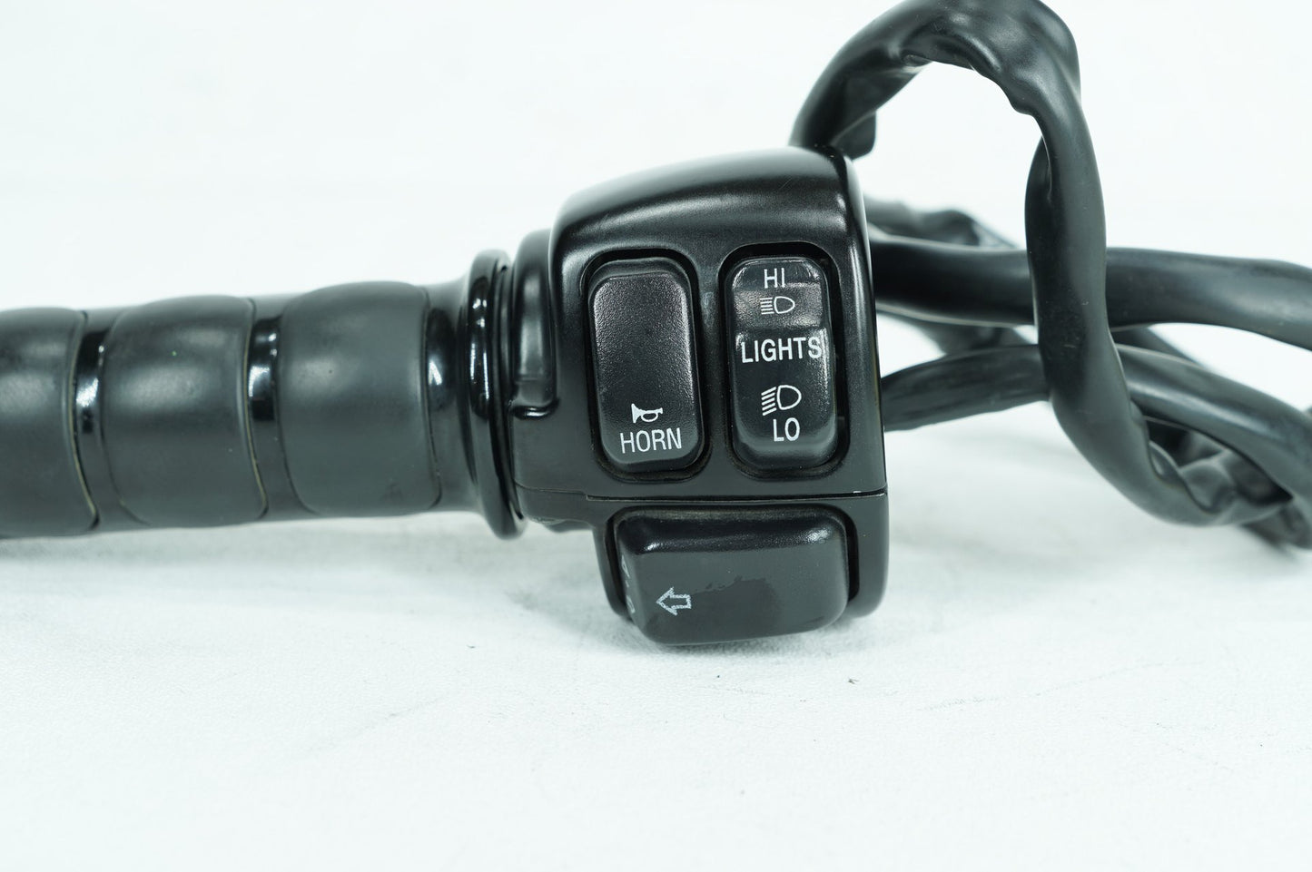 1999 - 2006 Harley-Davidson Softail Heritage Left Turn Signal Headlight Switches Controls 71567-96