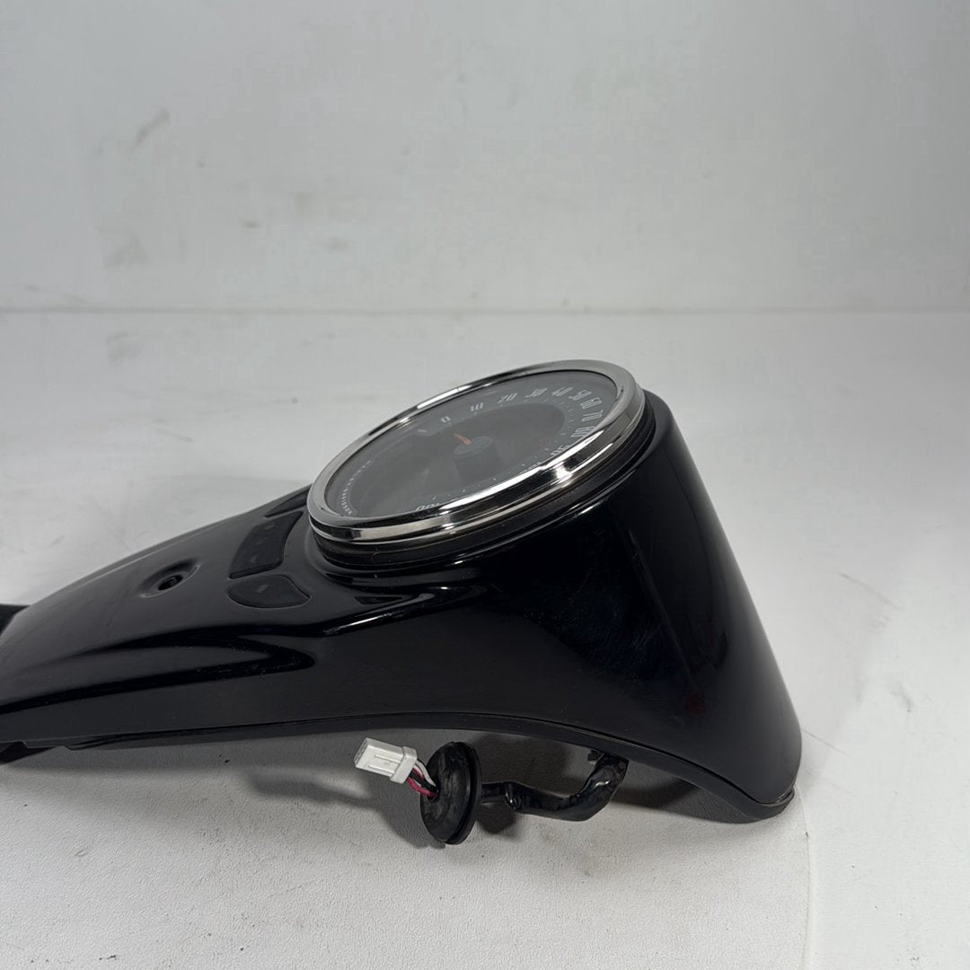 2017 - 2026 Harley-Davidson Softail Heritage Classic 114 Fuel Gas Tank Dash Console Speedometer  70900716