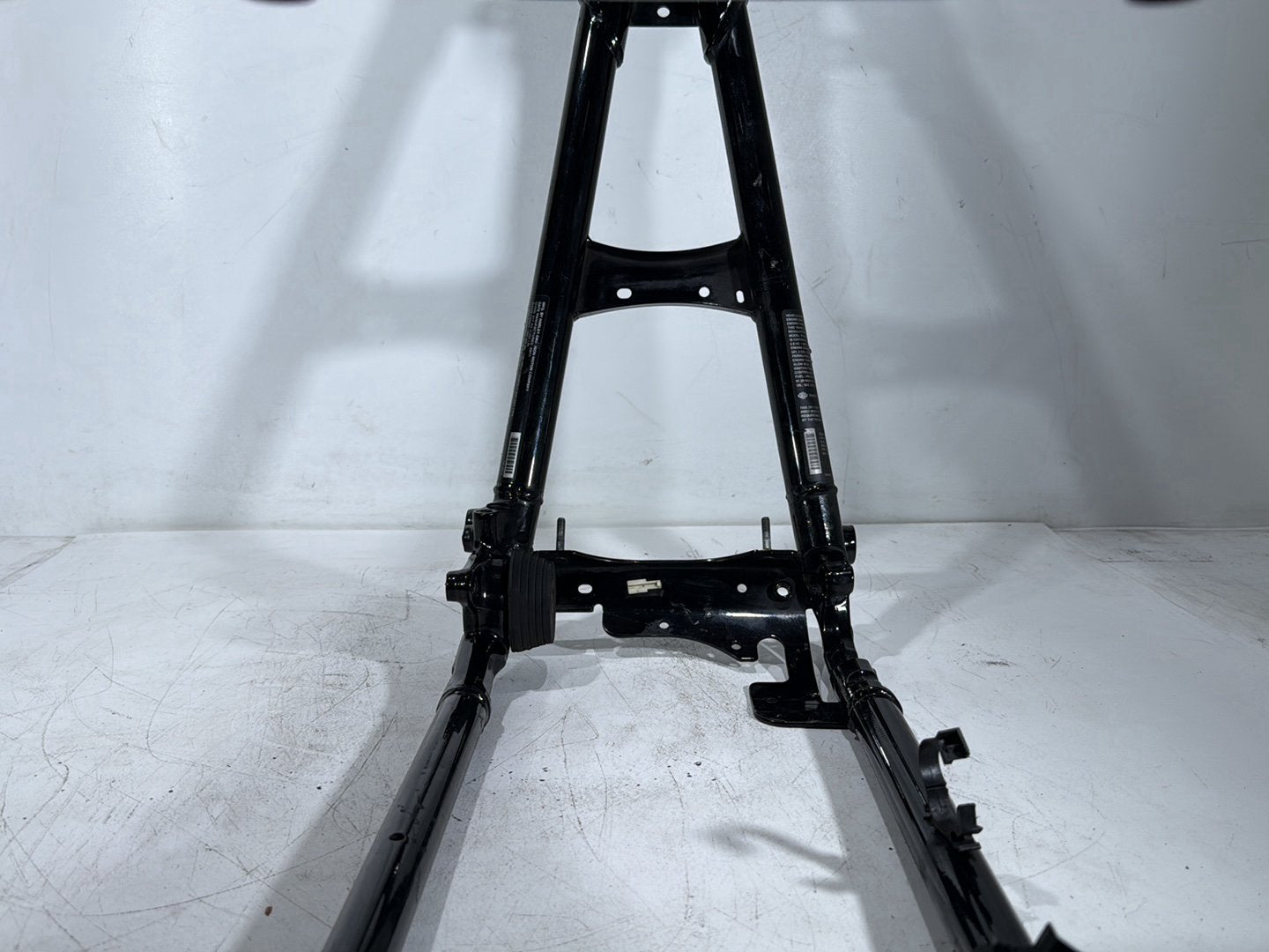 2011 Harley Electra Glide Ultra FLHTK OEM Body Main Frame Chassis SLVG
