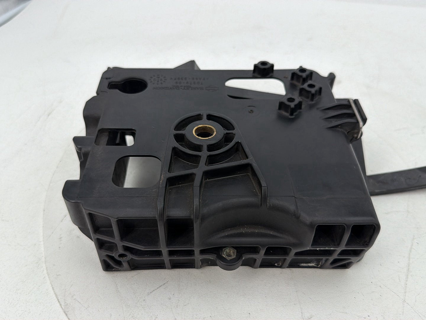 2007 - 2017 Harley-Davidson Dyna Super Glide Custom Battery Tray Bracket Holder Carrier 70379-06