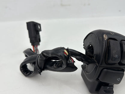 2007 - 2011 Harley-Davidson Touring Street Glide Right Engine Start Kill Switches Controls 71564-96