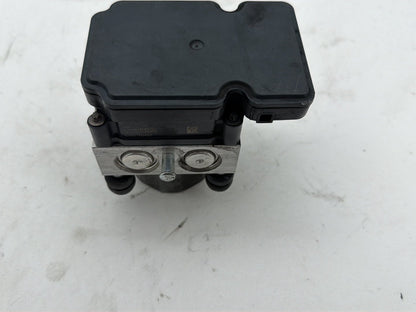 2014 Harley Electra Glide Touring Ultra OEM ABS Brake Pump & Control Module