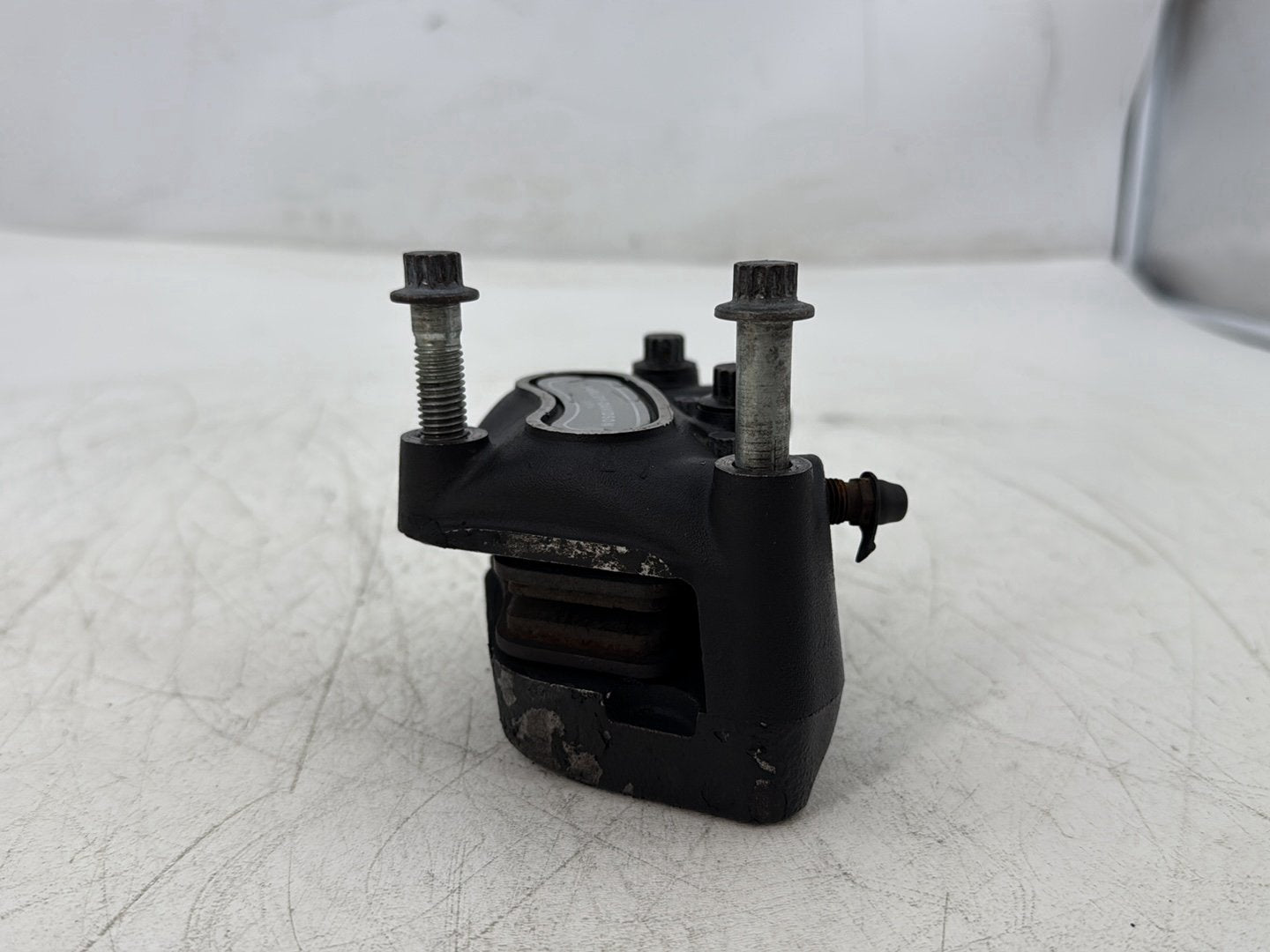 2000 Harley Touring FLHTCUI Electra Glide Ultra OEM Front Right 1 Brake Caliper
