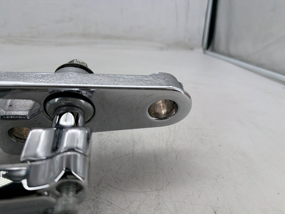 2001 Harley Heritage Softail Classic FLSTC OEM Front Fork Upper Triple Tree