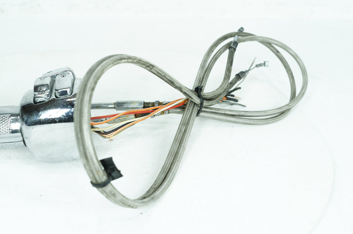 1999 - 2006 Harley-Davidson Dyna Low Rider Right Engine Start Kill Switches Controls 71564-96