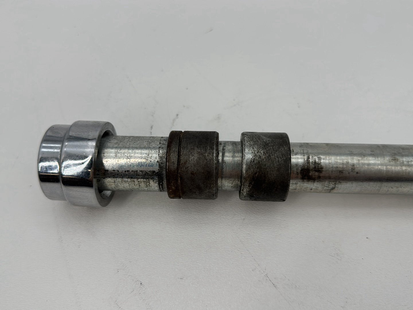 1999 - 2006 Harley-Davidson Touring Electra Glide Classic Front Wheel Axle Bolt Shaft 43364-00