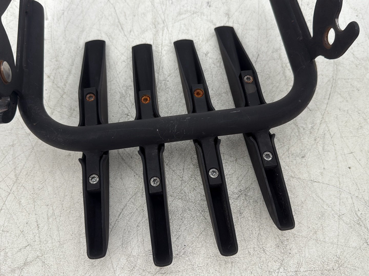 2016 Harley Road King Touring FLHR OEM Rear Back Luggage Rack Storage Baggage Bar