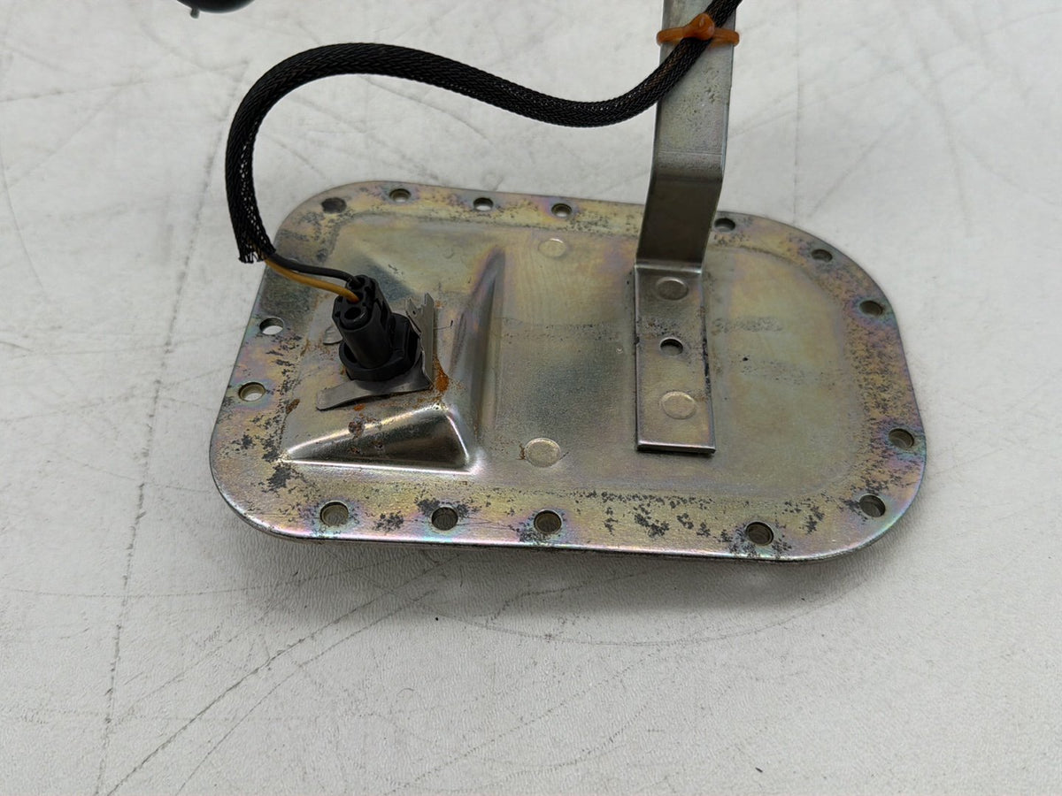 2005 Harley Softail Fat Boy FLSTF OEM Fuel Pump Gas Gasoline Petrol Sending CARB