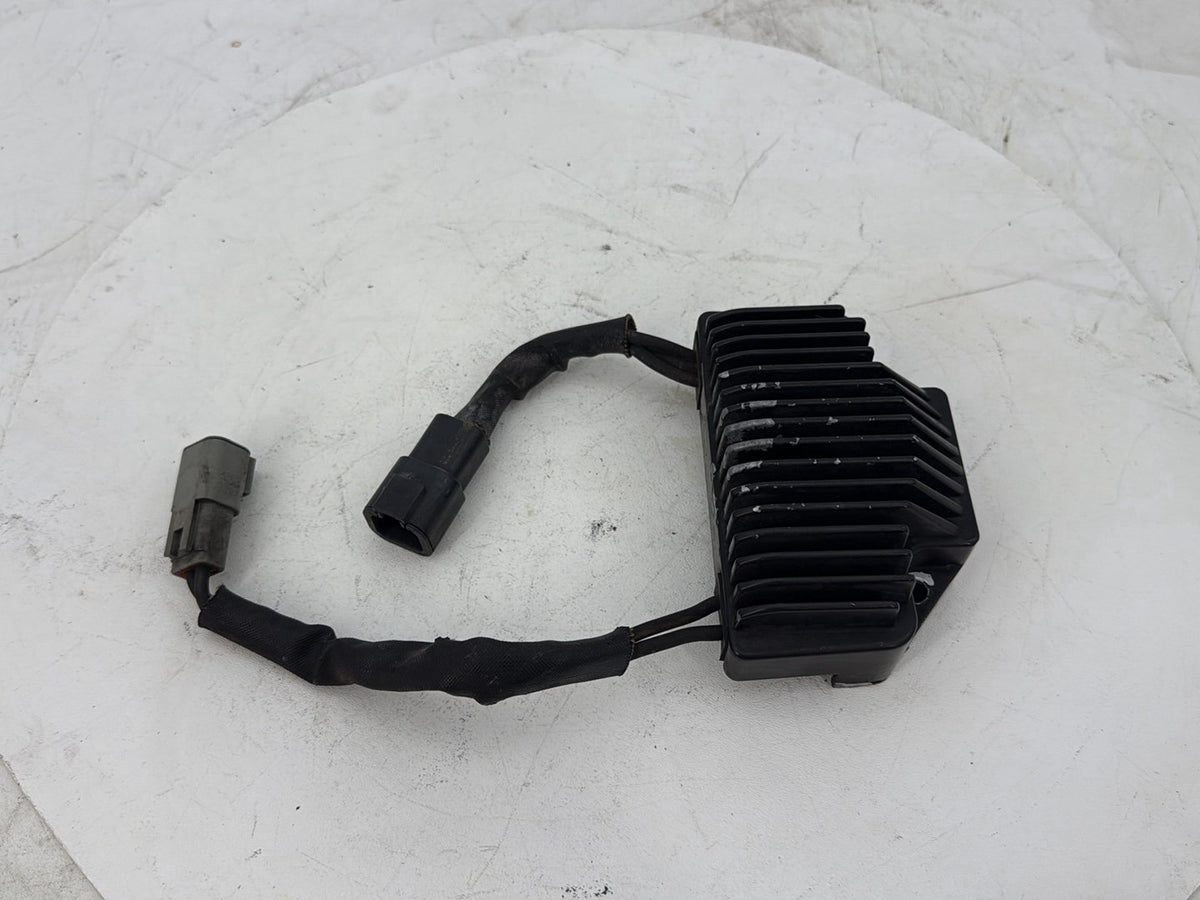 2006 Harley Dyna Super Glide Custom FXDCI OEM Voltage Regulator Rectifier