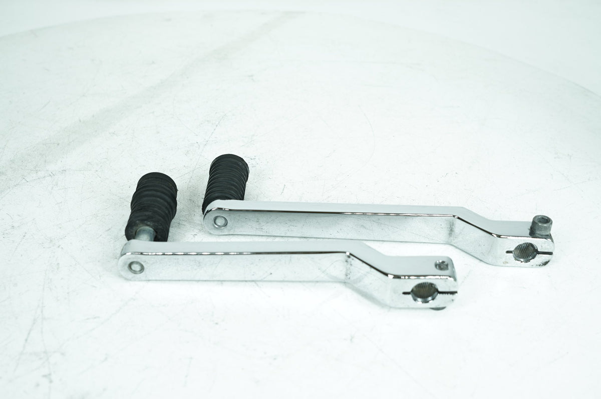 2008 Harley Touring FLHT Electra Glide OEM Gear Shifter Lever Pedal Pedals