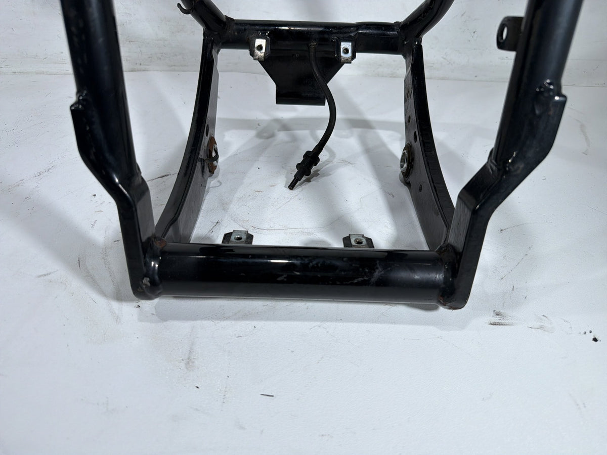 1997 Harley Heritage Softail Classic OEM Rear Fork Swingarm Swing Arm 47573-89B