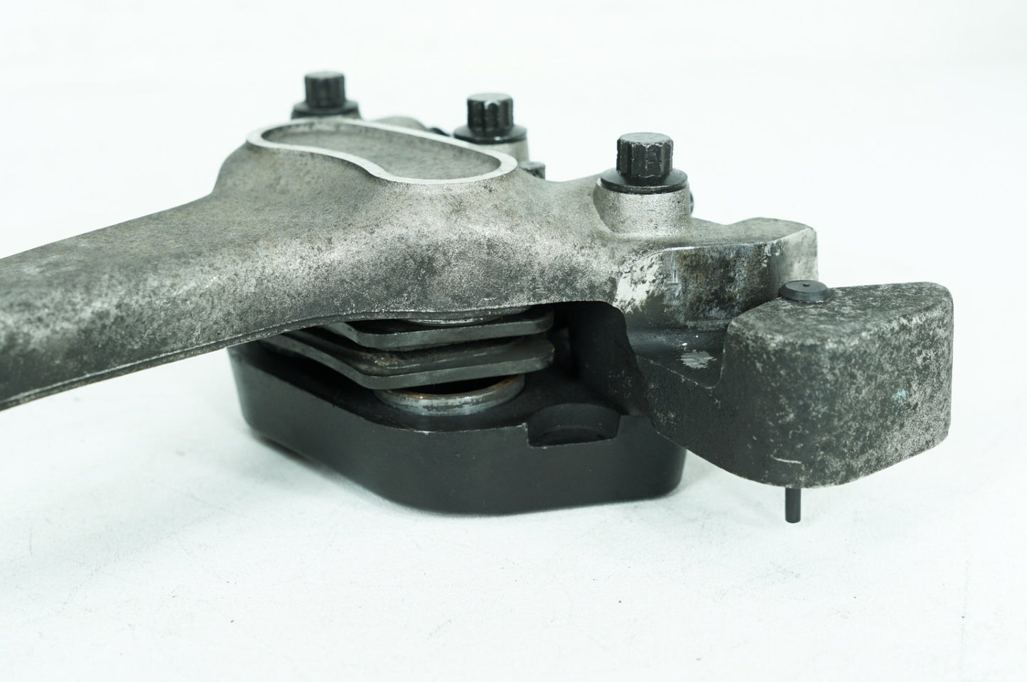 1999 - 2006 Harley-Davidson Touring Electra Glide Classic Rear Back Brake Caliper 44016-00D
