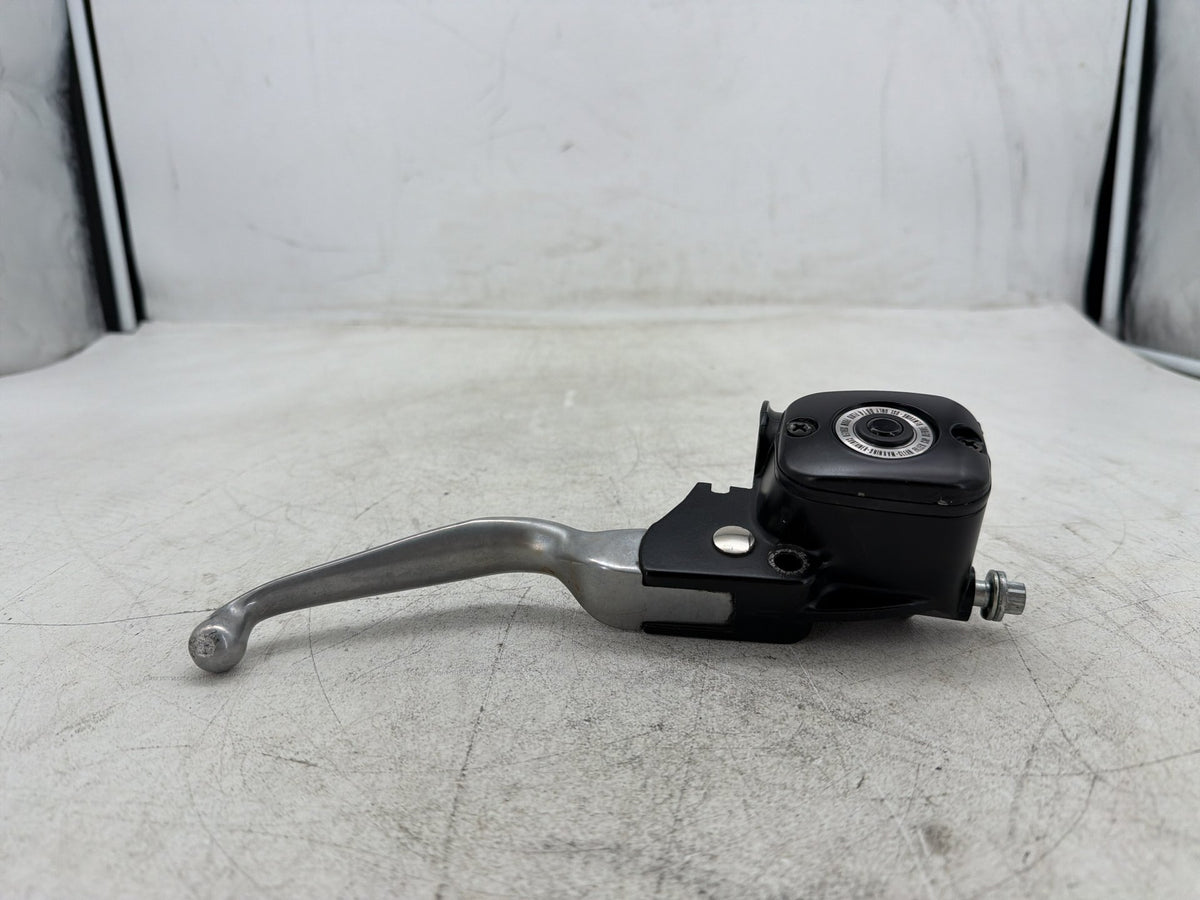 2009 Harley Dyna Street Bob FXDB OEM Front Right Brake Lever Master Cylinder