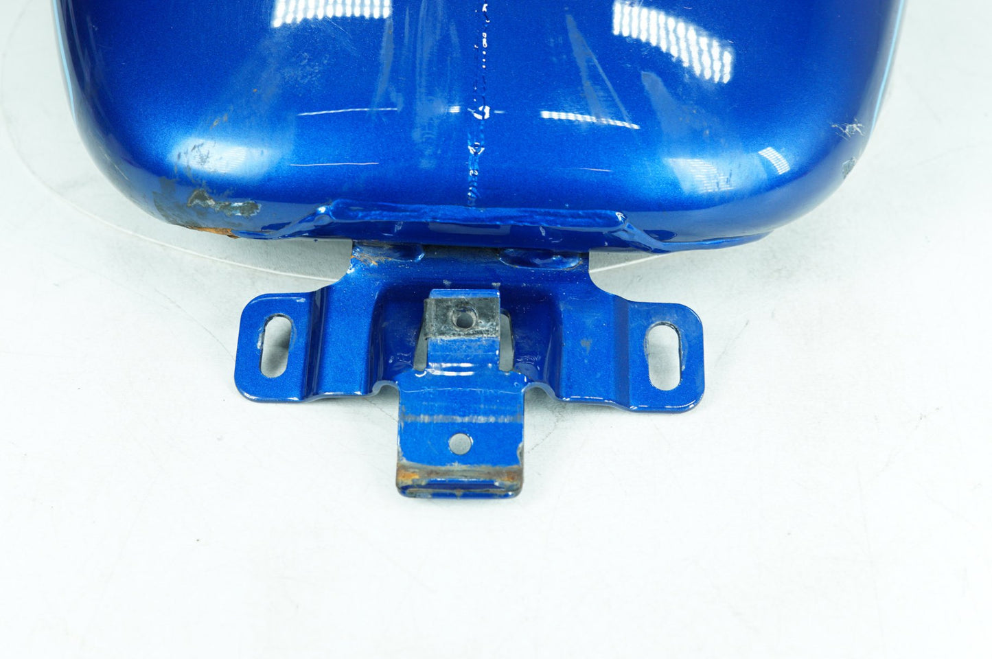 2007 - 2012 Harley-Davidson Touring Electra Glide Ultra Fuel Gas Tank Gasoline Reservoir 61356-08