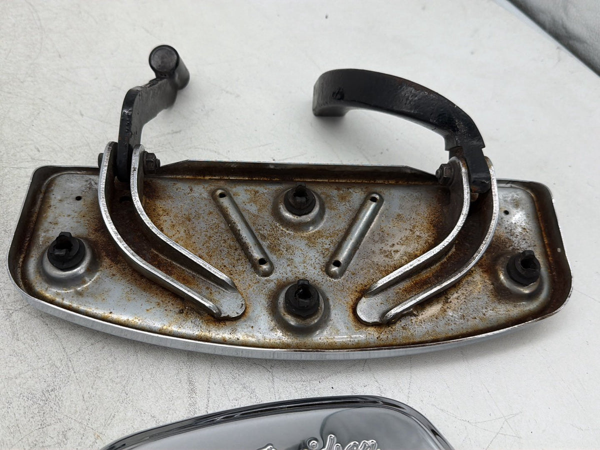2006 Harley Electra Glide Touring Ultra FLHTCUI OEM Left Right Driver & Pass Floorboard Foot Rest