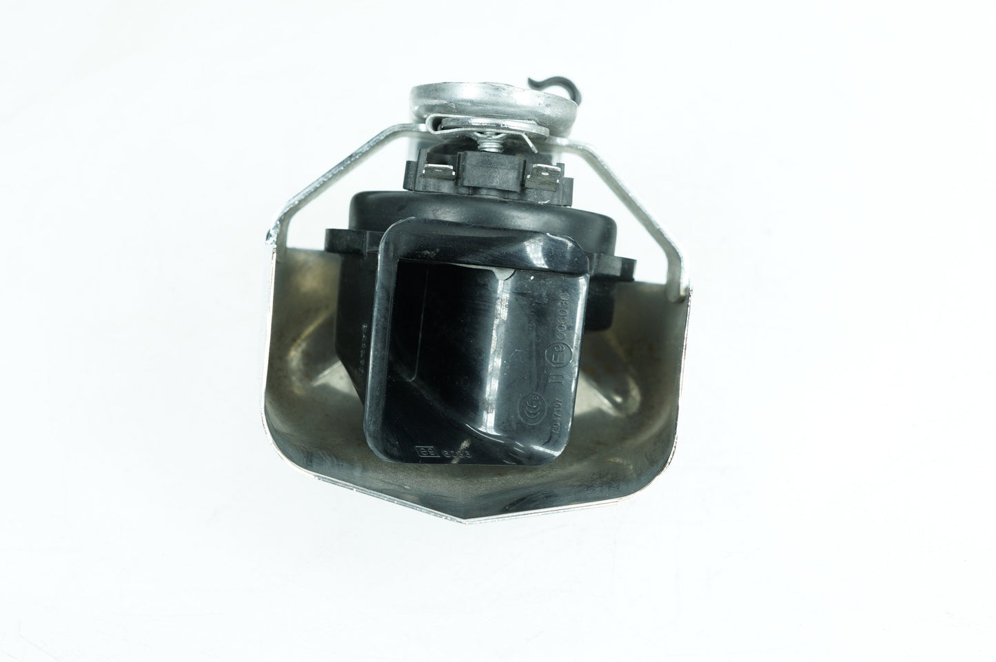 2007 - 2017 Harley-Davidson Dyna Switchback Horn Signal Klaxon Chrome Cover  	69012-93A