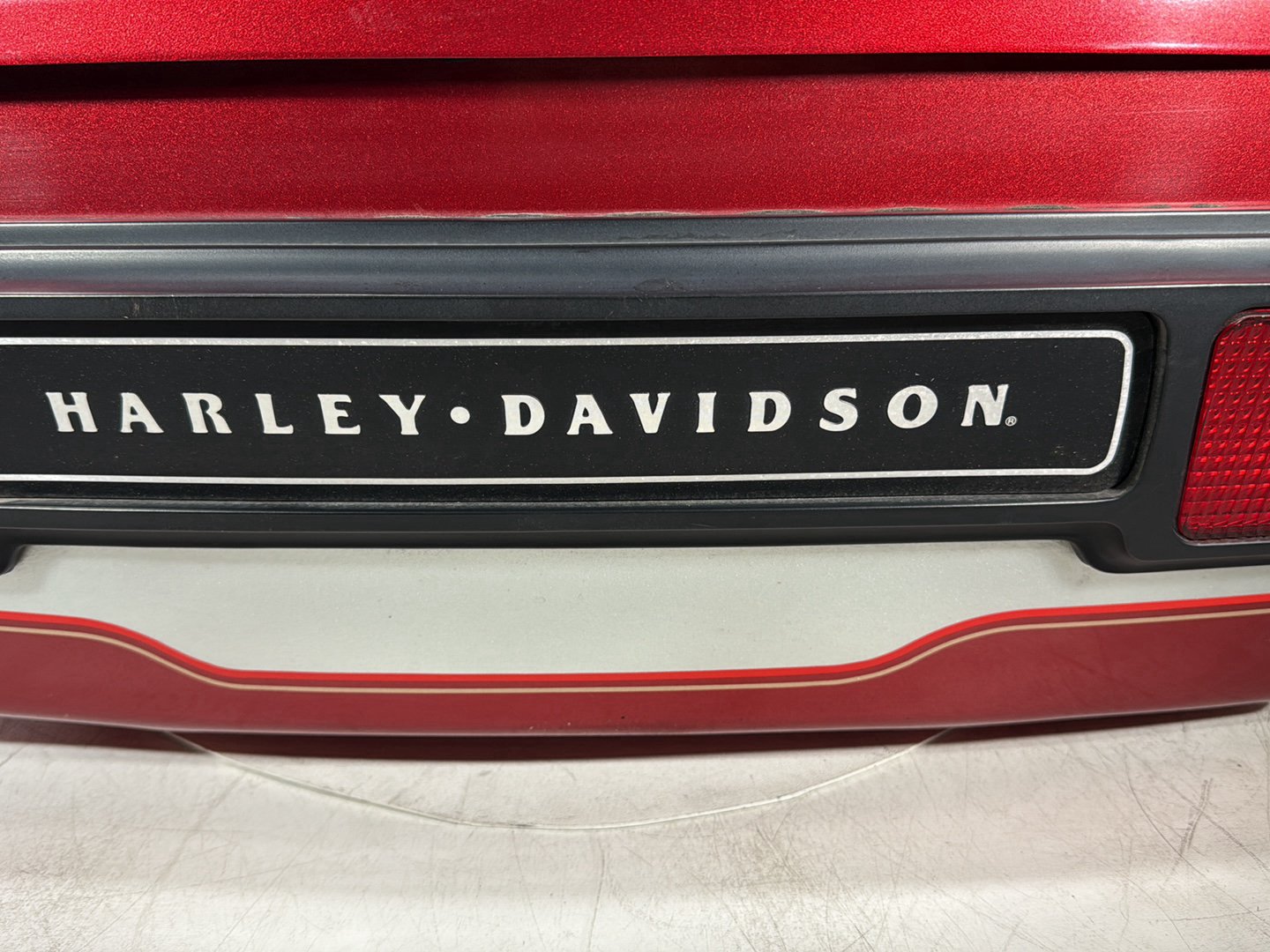 1999 - 2006 Harley-Davidson Touring Electra Glide Ultra Pass Backrest Tour Pak Luggage NOKey 79042-93 , 53134-00BDK , 76303-98B