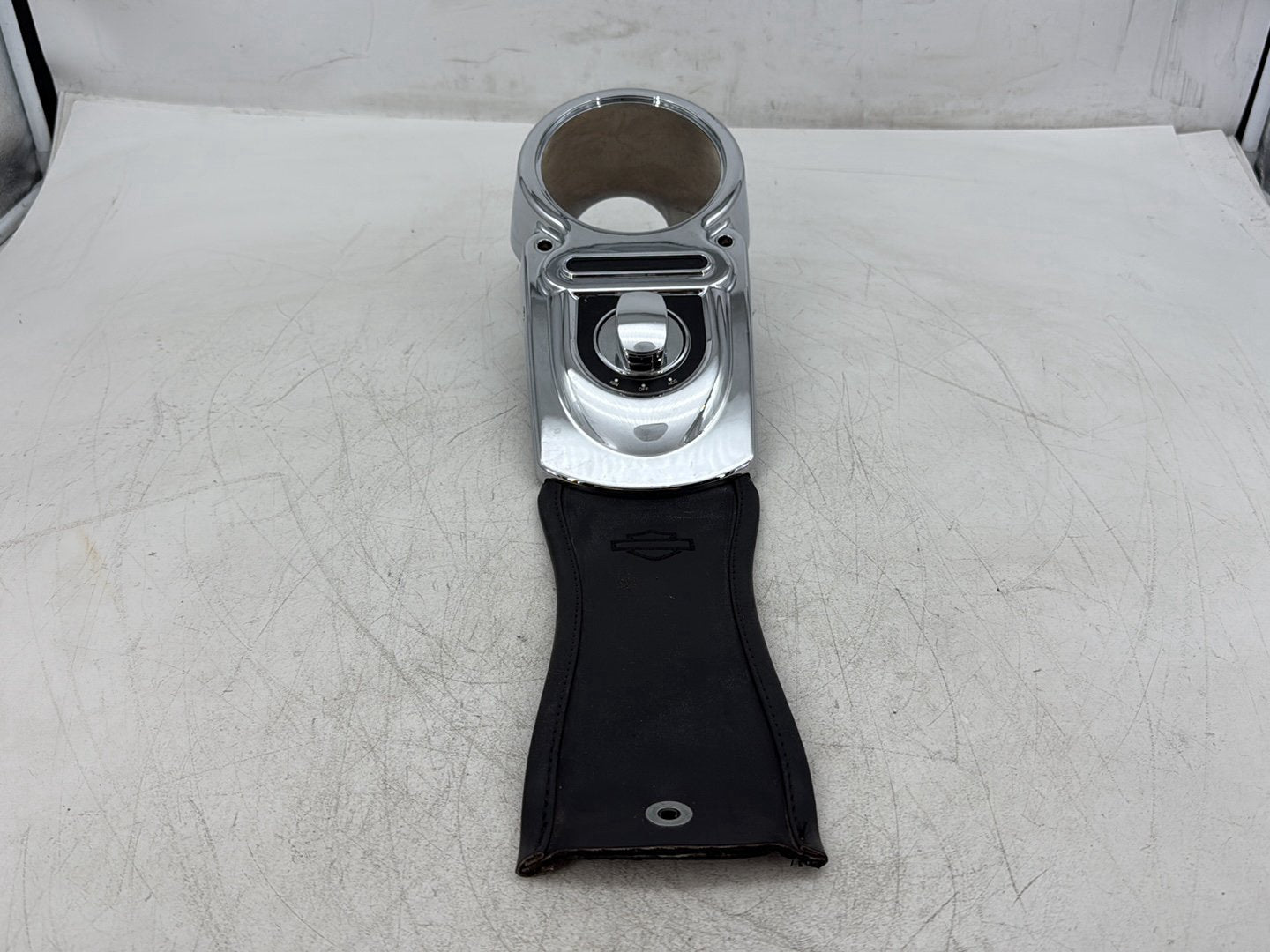 2010 Harley Dyna Fat Bob FXDF OEM Fuel Gas Tank Dash Console NOKey
