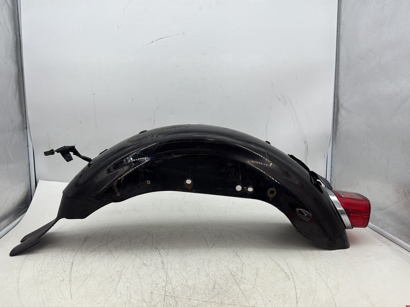 2004 Harley Sportster XL883C 883 Custom OEM Rear Wheel Fender Taillight Brake Lamp