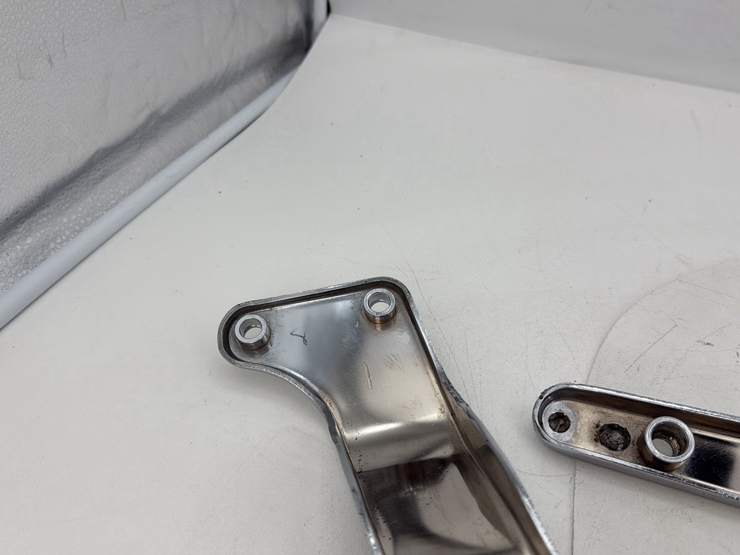 1999 - 2006 Harley-Davidson Softail Heritage Rear Left Right Fender Struts Bracket 59955-03