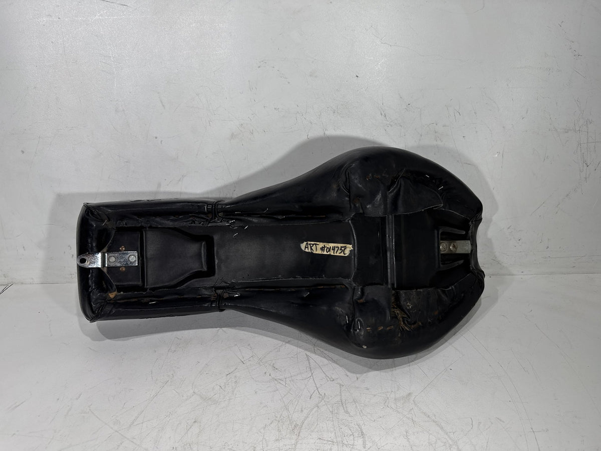 01 Harley Softail Standard FXST OEM Passenger Rider Driver Seat Saddle 52560-00