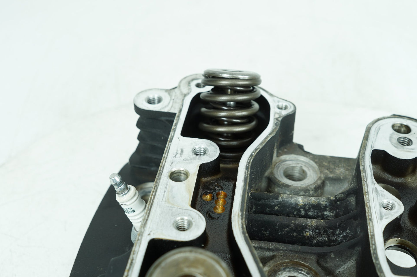 1984 - 1998 Harley-Davidson Touring Electra Glide Ultra Rear Twin Cam Engine Cylinder Head 16720-84C