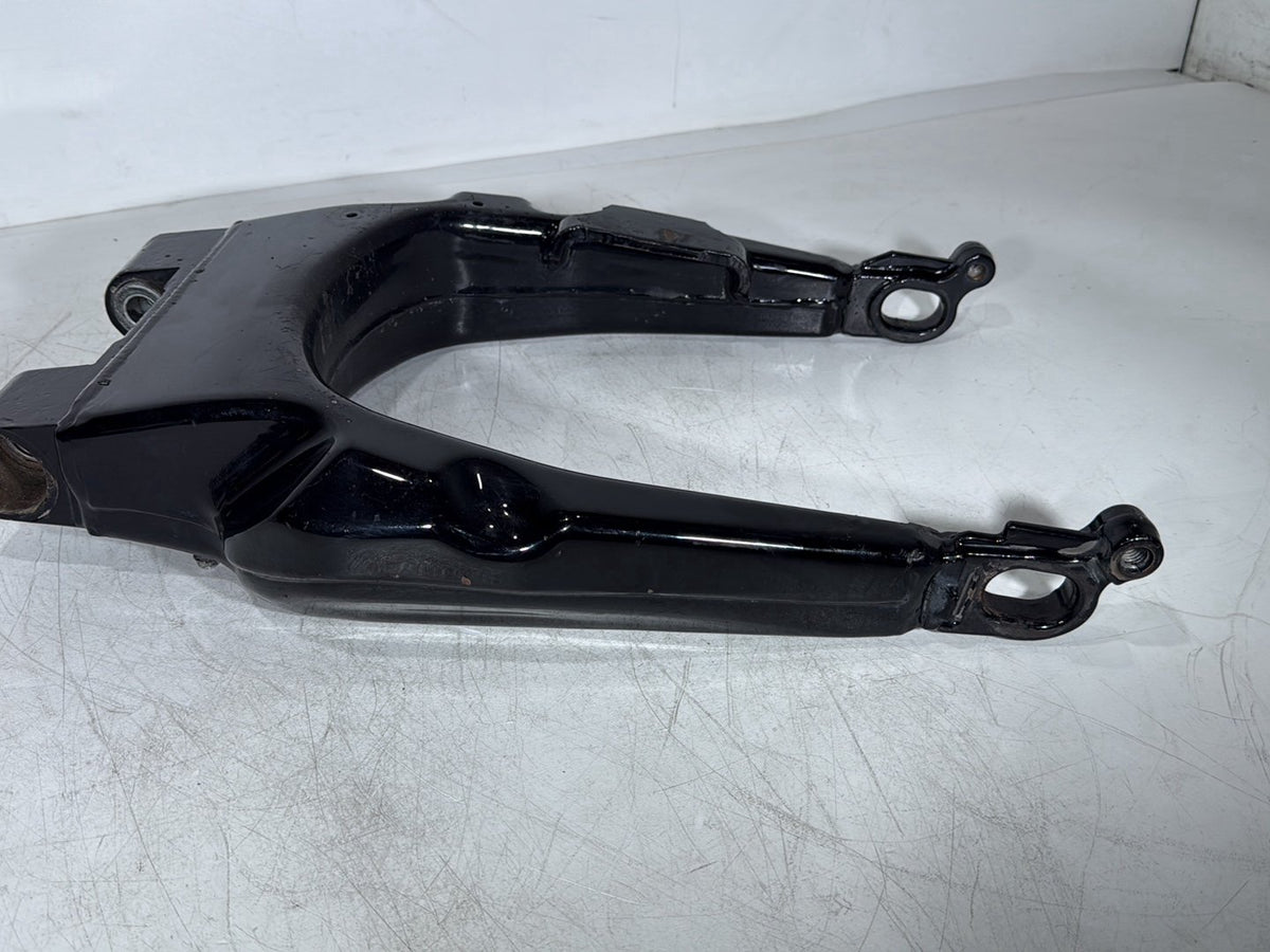 2008 - 2016 Harley-Davidson Touring Electra Glide Ultra Rear Fork Swingarm Swing Arm 47549-09