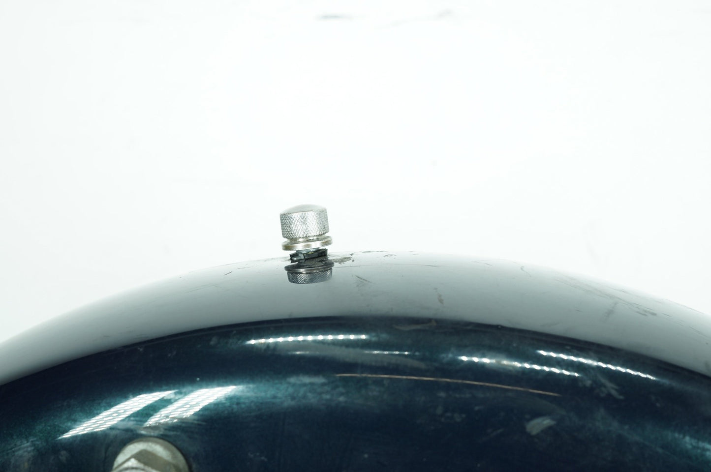 1999 - 2006 Harley-Davidson Touring Electra Ultra Classic Rear Wheel Fender & Turn Signals Bar 59579-01B