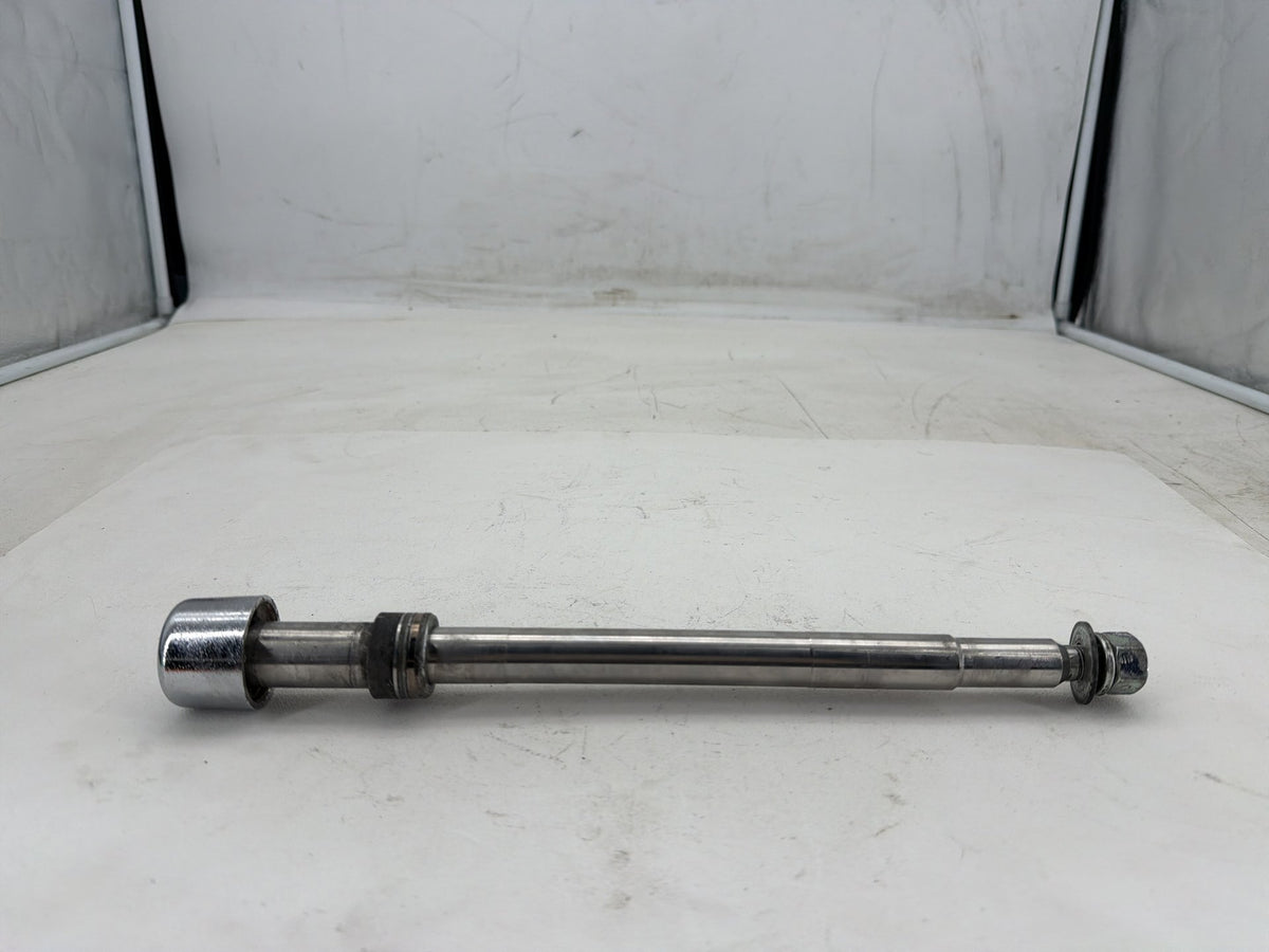 1995 Harley Heritage Softail Classic OEM Front Wheel Axle Bolt Shaft