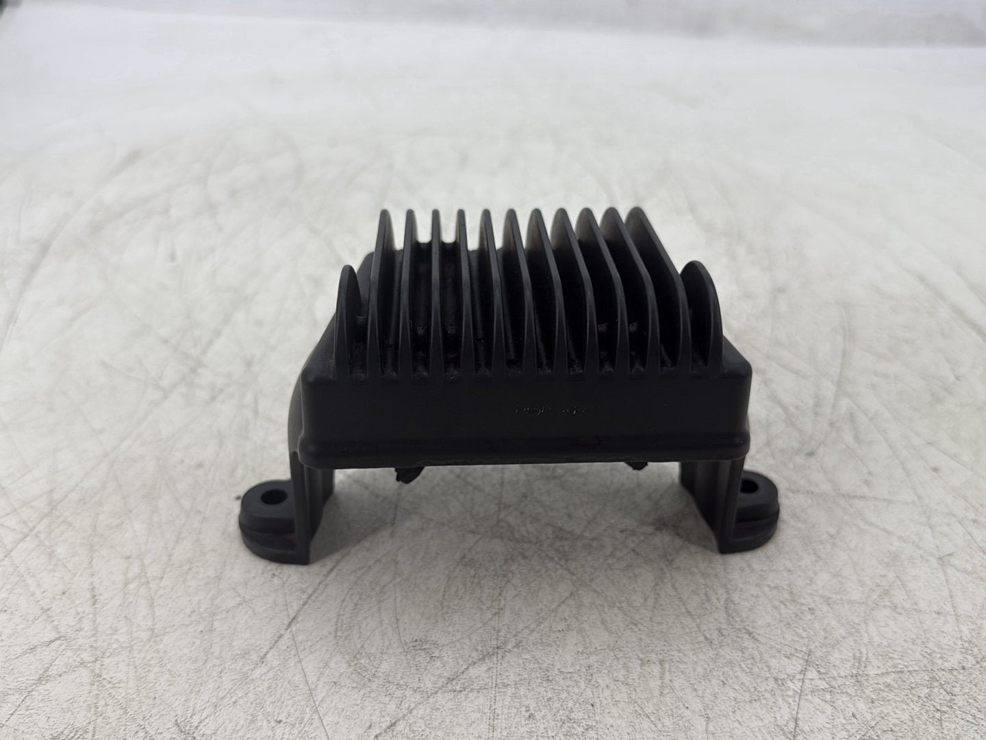 2011 Harley Street Glide Touring FLHX OEM Voltage Regulator Rectifier