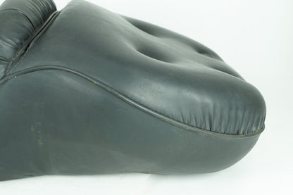 1999 - 2006 Harley-Davidson Touring Electra Glide Classic Passenger Rider Driver Seat Saddle  	51036-03