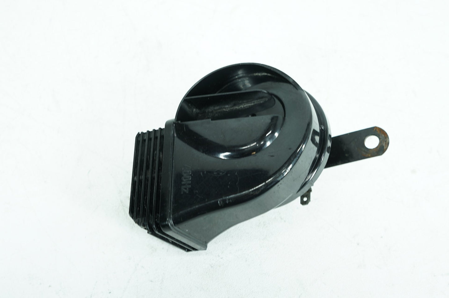 2000 - 2006 Harley-Davidson Softail Heritage Classic Signal Horn Klaxon Beep 69012-93A