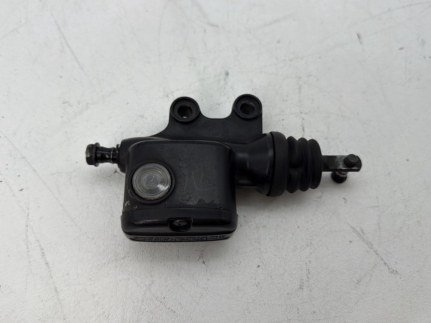 2008 Harley Road King Touring FLHR OEM Rear Brake Master Cylinder Reservoir