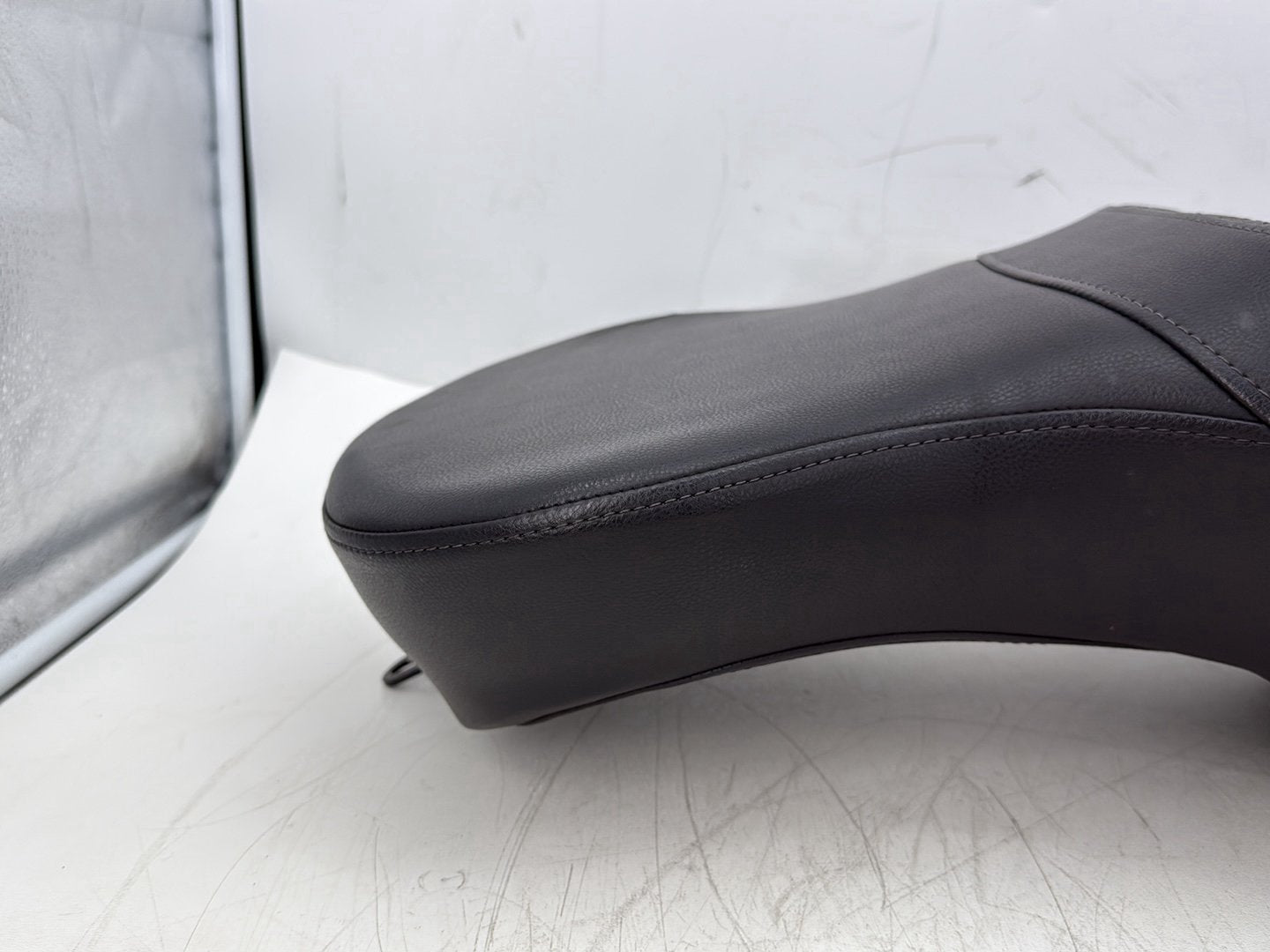 2011 Harley Softail FLSTFB Fat Boy OEM Passenger Rider Driver Seat Saddle