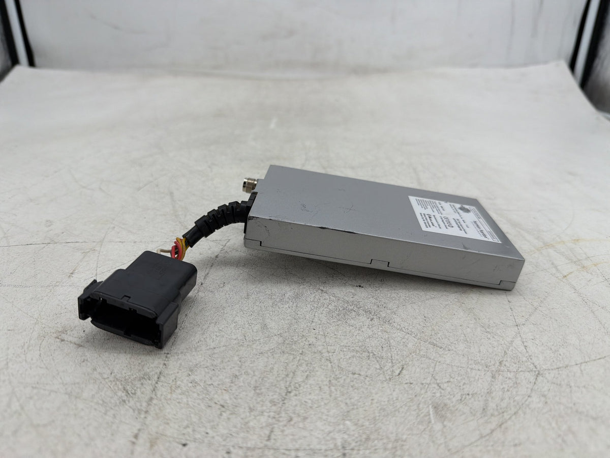 2009 Harley Electra Glide Touring CVO Eagle OEM CB Harman Kardon Radio Module