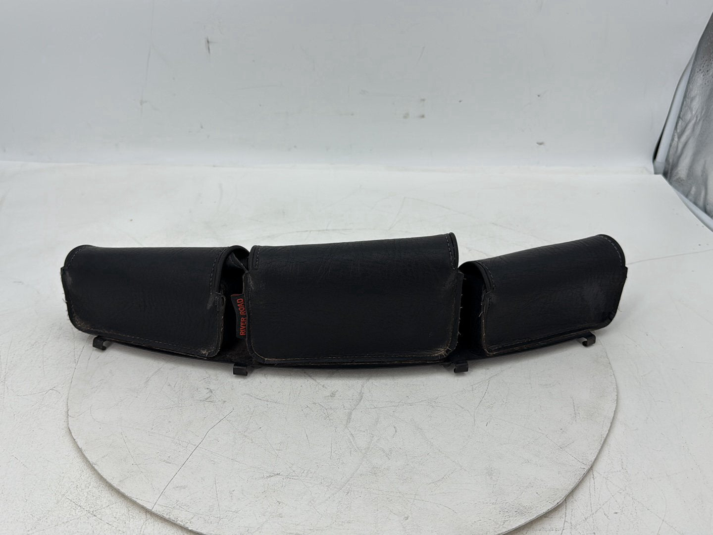 1999 - 2006 Harley-Davidson Touring Electra Glide Ultra Front Onboard Tool Bag Leather Storage 58900-98B
