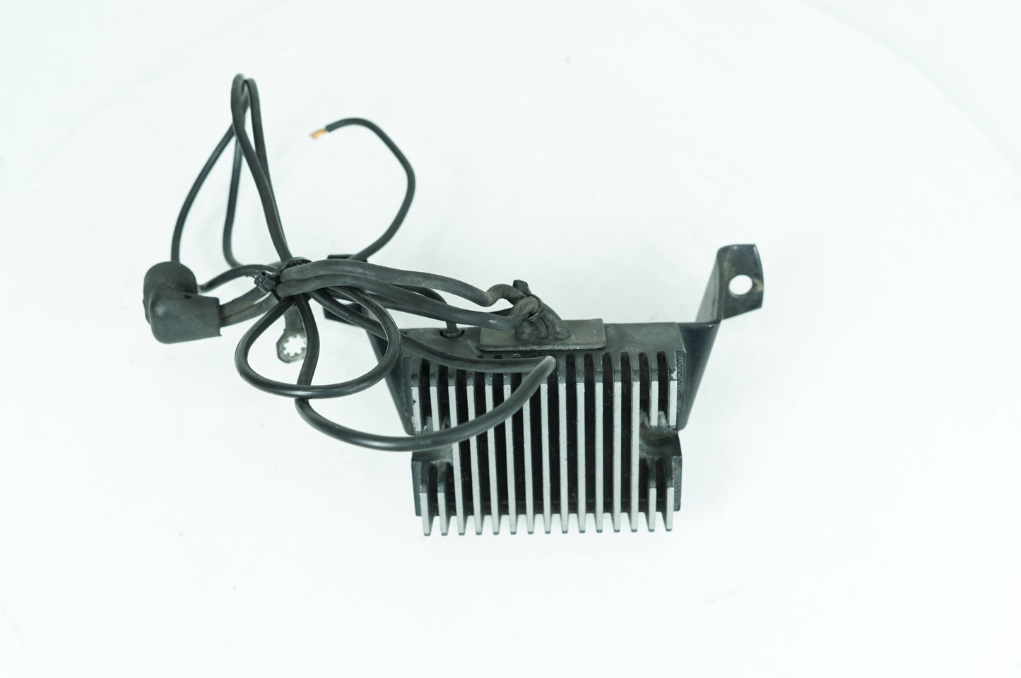 1984 - 1998 Harley-Davidson Touring Electra Glide Classic Voltage Regulator Rectifier  74519-88A