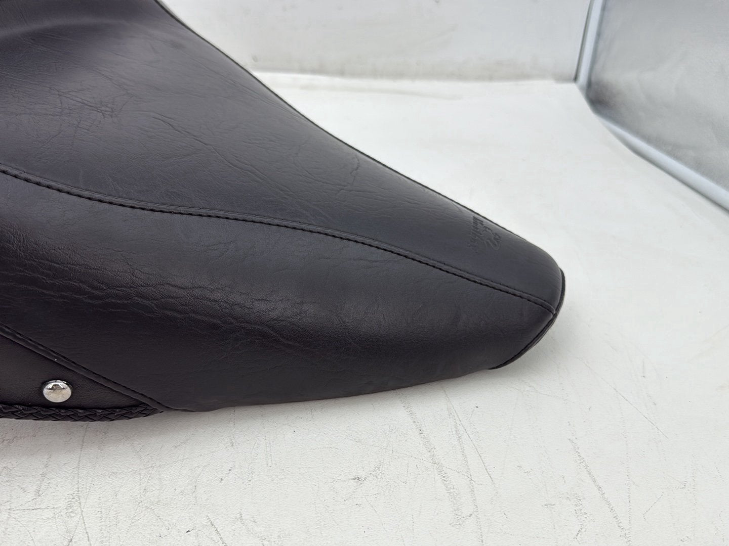 97 Harley Softail FLSTC Heritage Classic Rider Driver Solo Seat Pillion MUSTANG