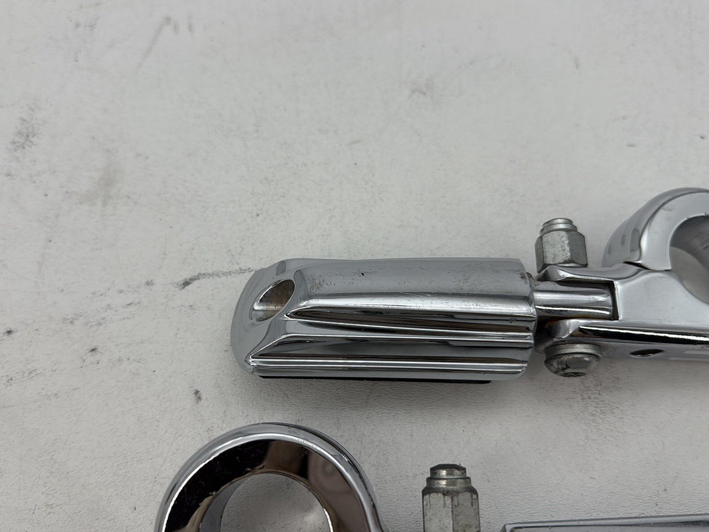 2004 Harley Softail FLSTC Heritage Classic OEM Front Right Left Highway Foot Pegs