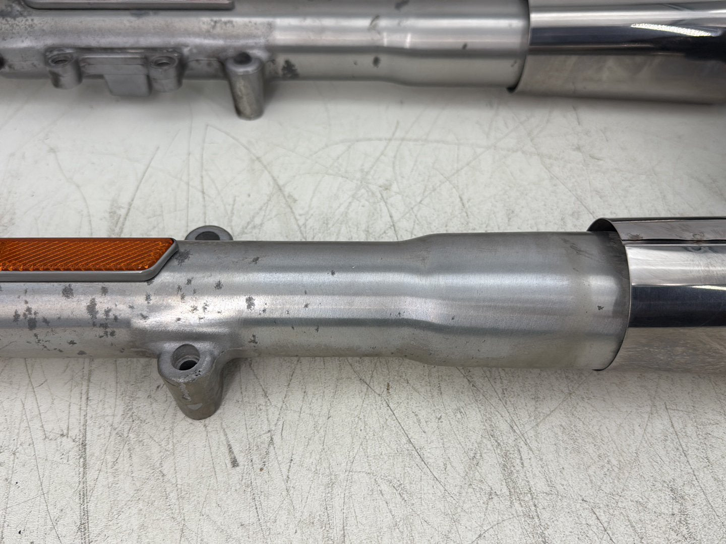 2000 Harley Softail FLSTC Heritage Classic OEM Front Triple Tree Set & LH RH Fork Legs Sliders