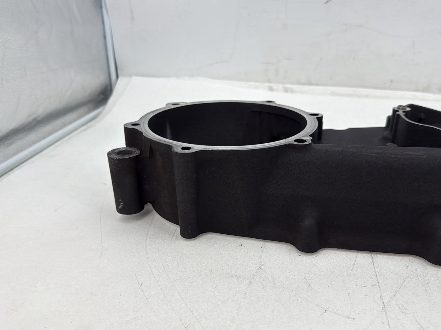 2011 Harley Electra Glide Ultra FLHTK OEM Inner Primary Clutch Cover