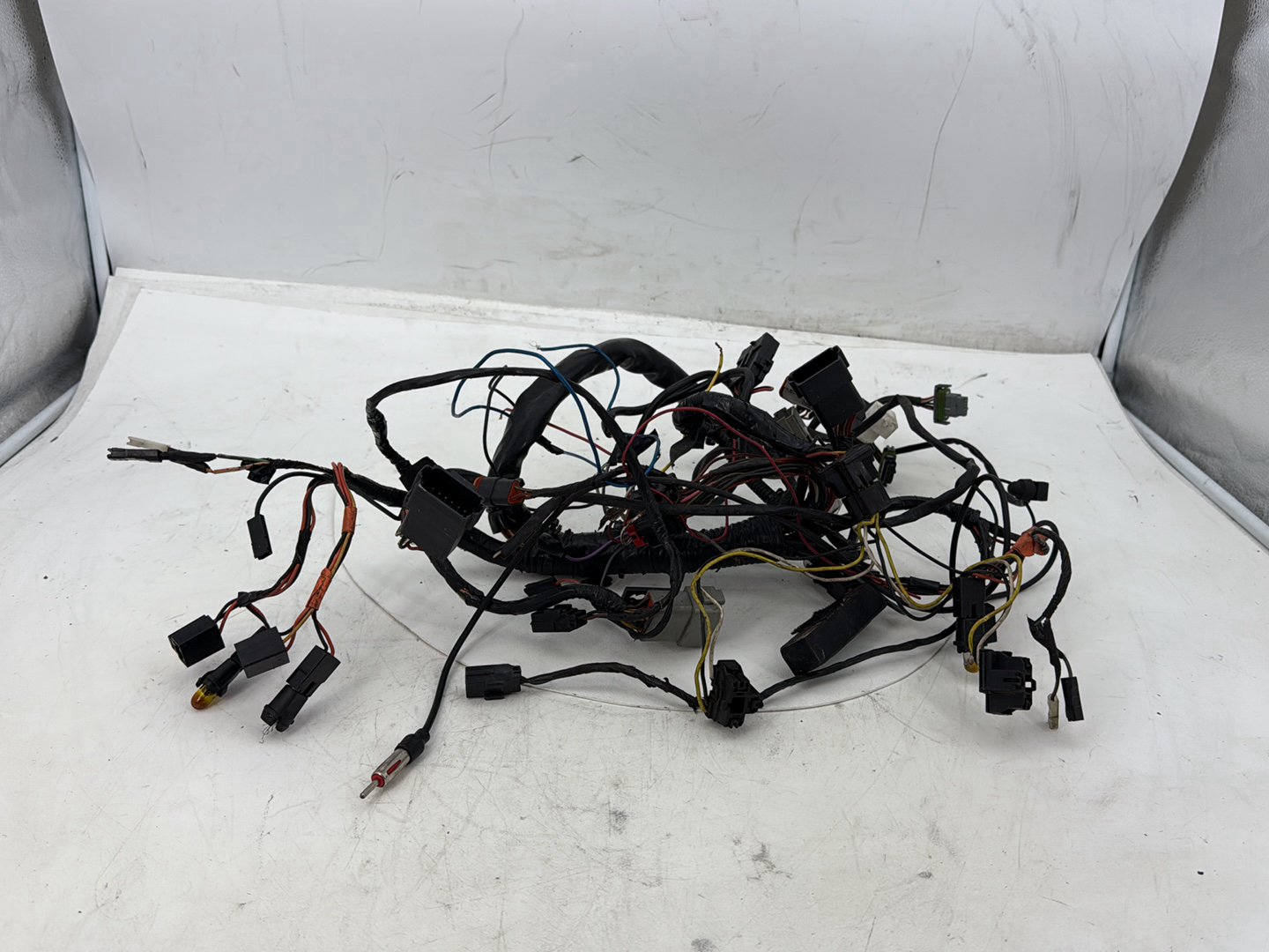 2005 Harley Road Glide Touring FLTRI OEM Front Sub Wiring Harness Loom Interconnect