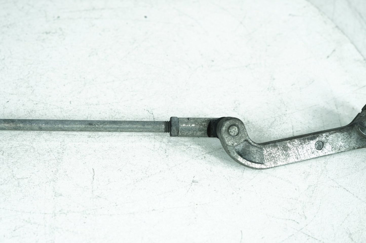 2019 - 2023 Harley-Davidson Touring Electra Glide Gear Shifter Lever Arm w/ Rod linkage  	33719-79B