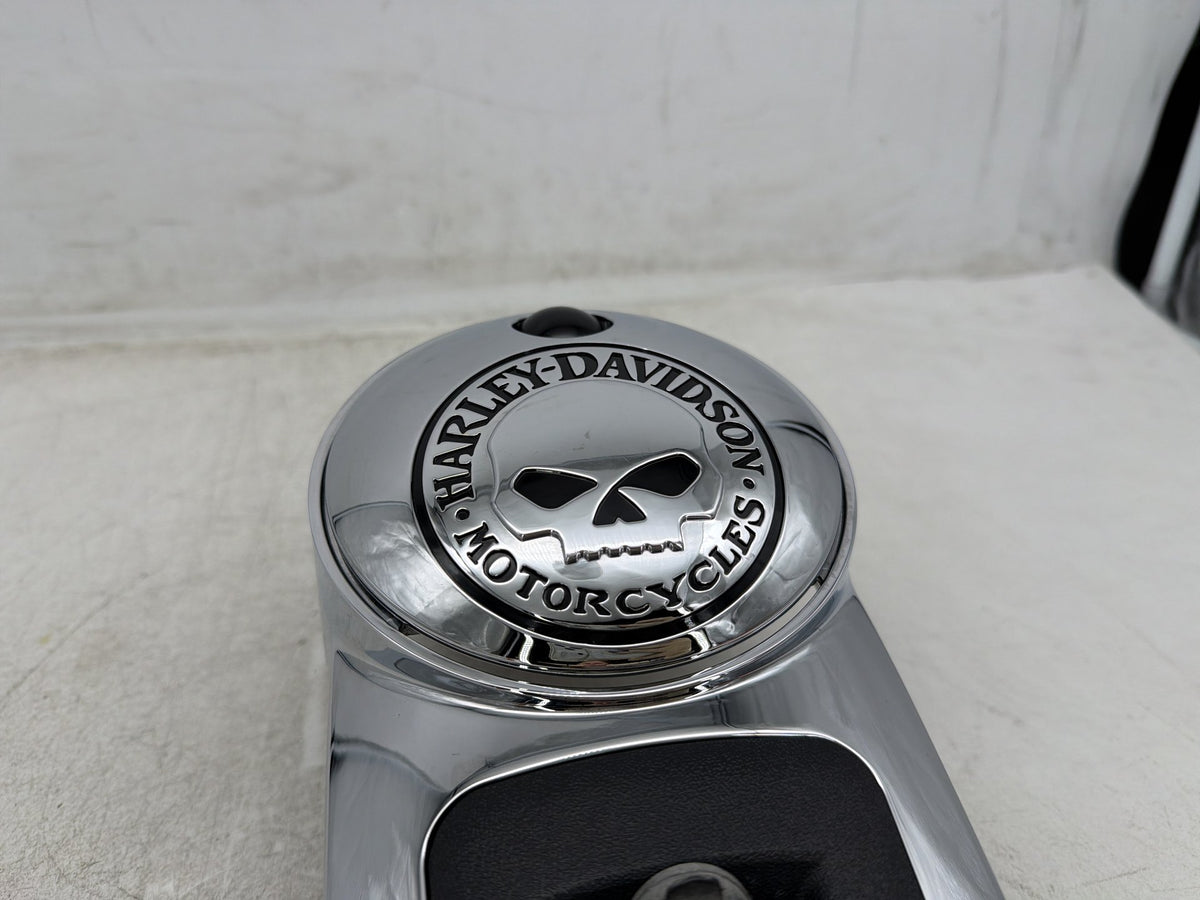 2011 Harley Electra Glide Touring Ultra OEM Fuel Gas Tank Dash Console NOKey